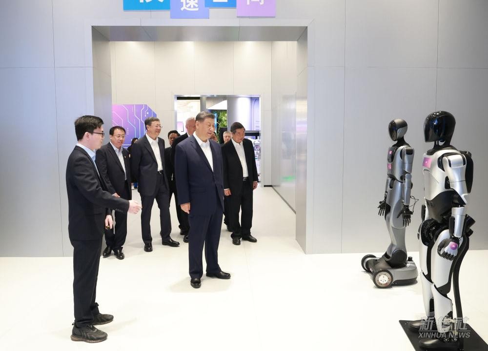 习近平总书记到上海调研，DB电竞代表具身智能行业汇报进展